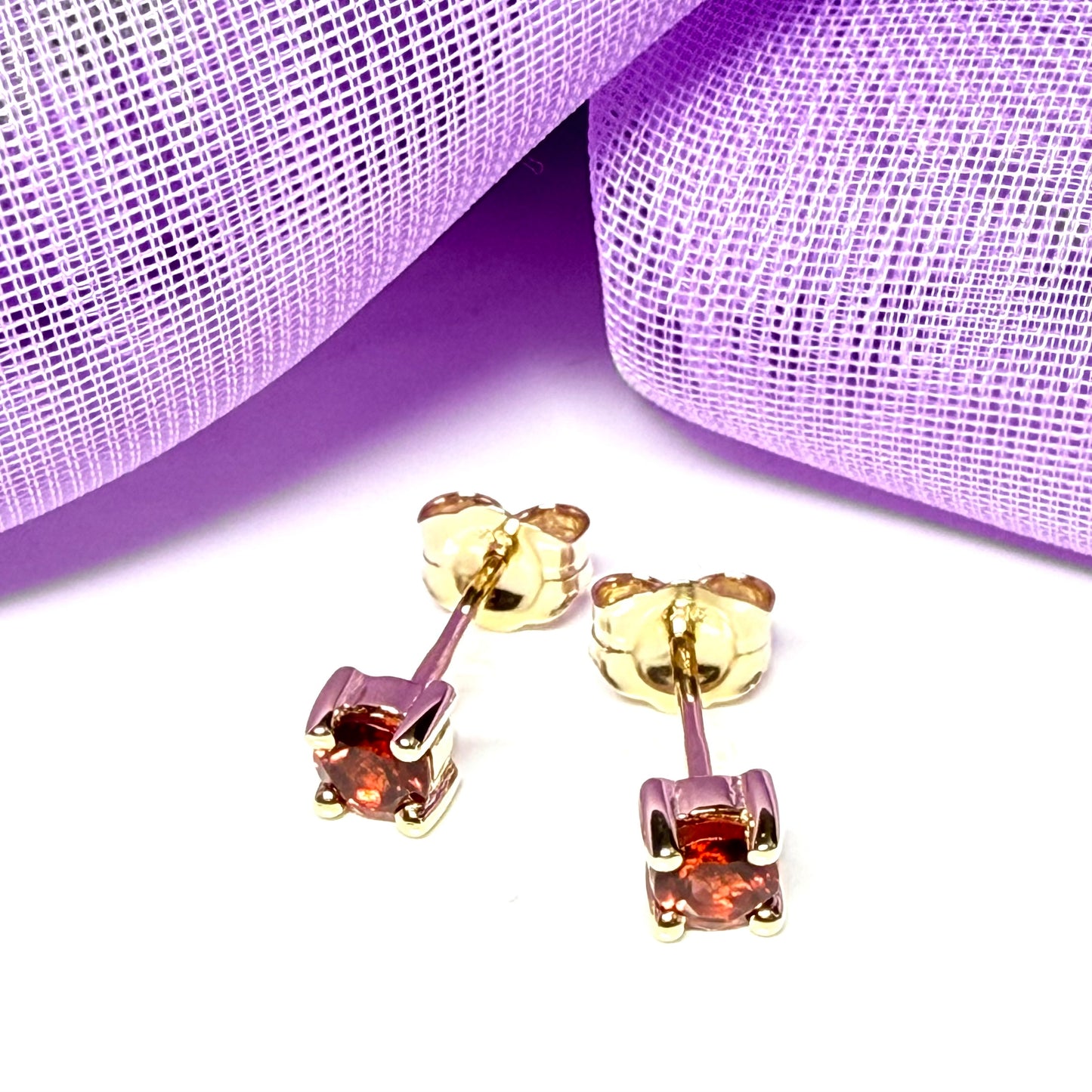 Real garnet earrings round yellow gold stud, simply beautiful