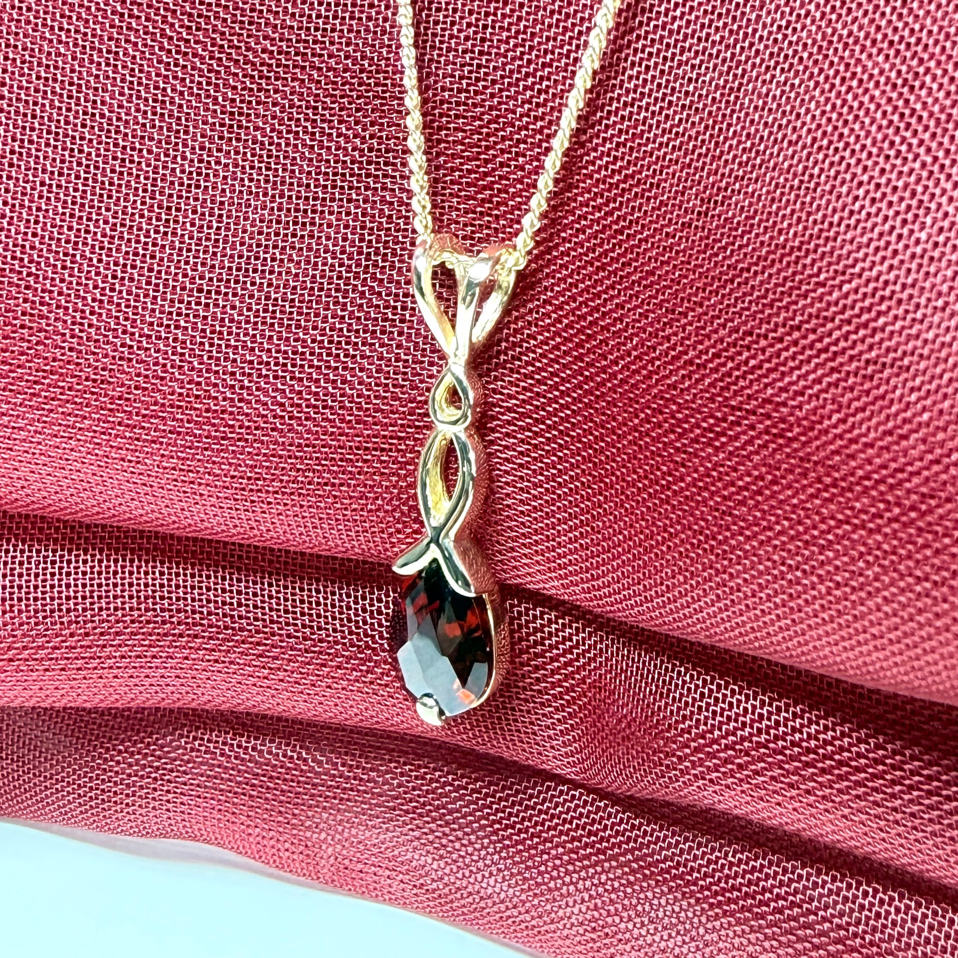 Real garnet necklace pear shaped yellow gold pendant