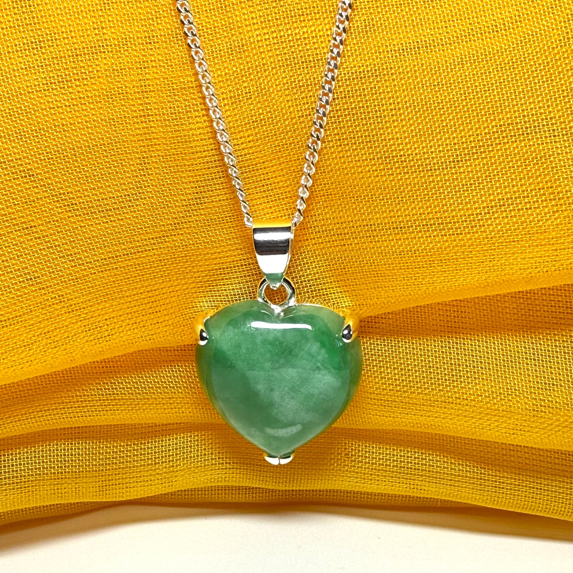 Real green heart shaped jade necklace