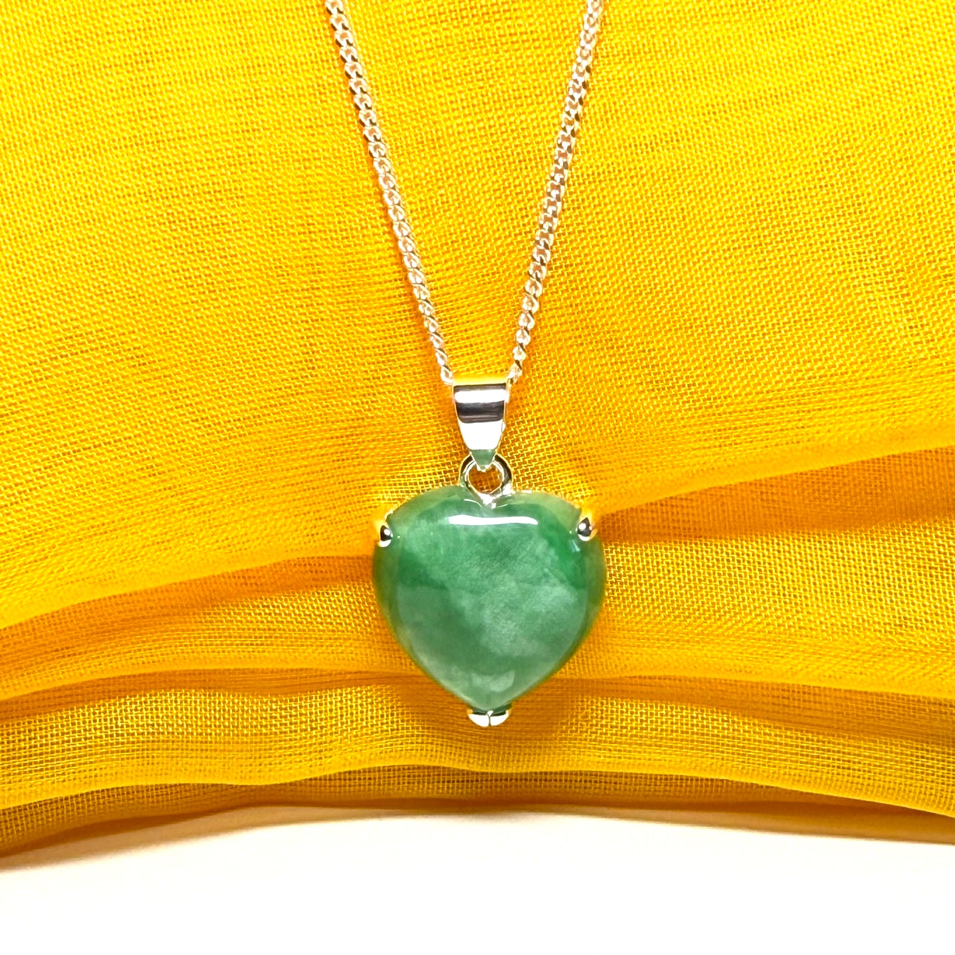 Real green heart shaped jade necklace