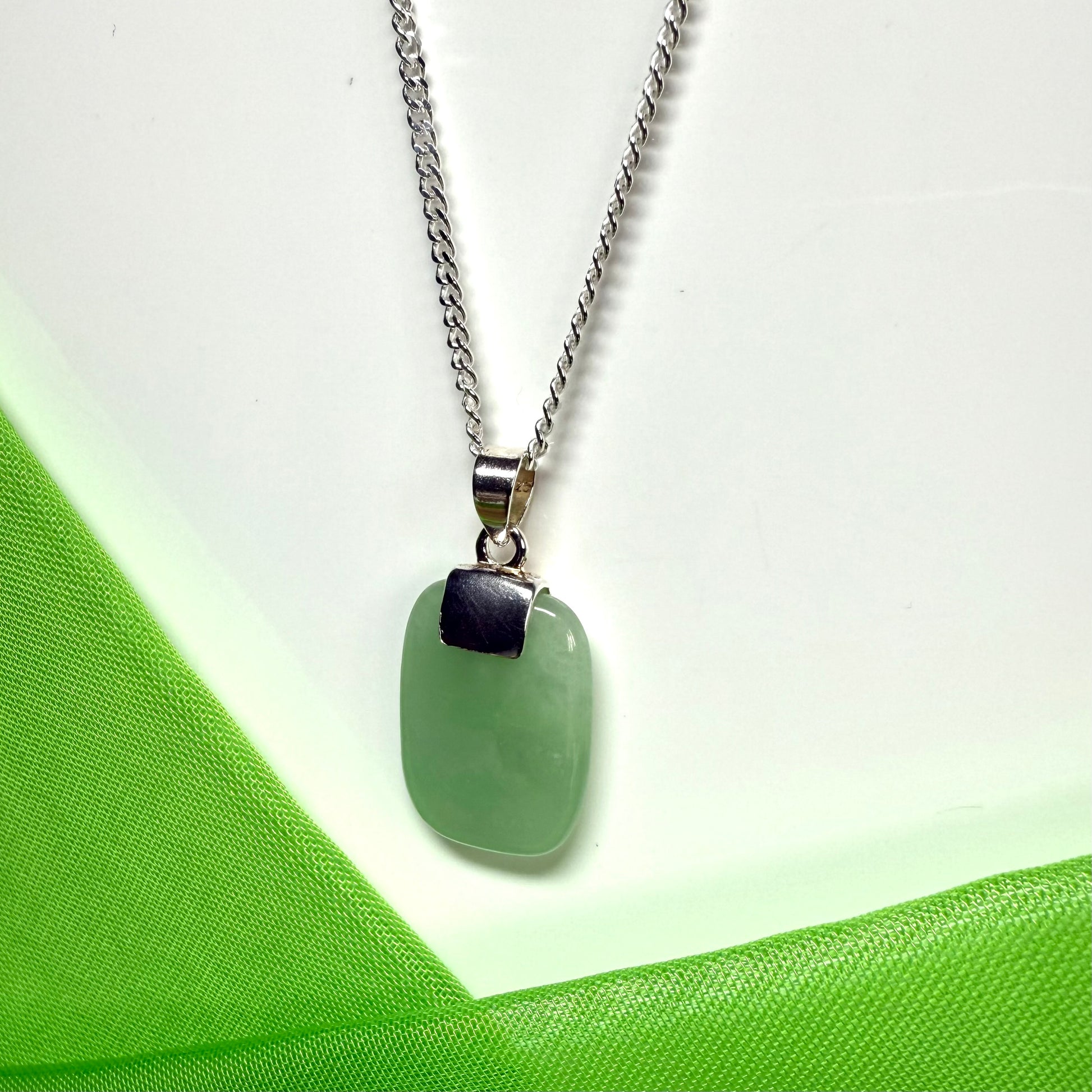 Real green jade necklace cushion shaped silver