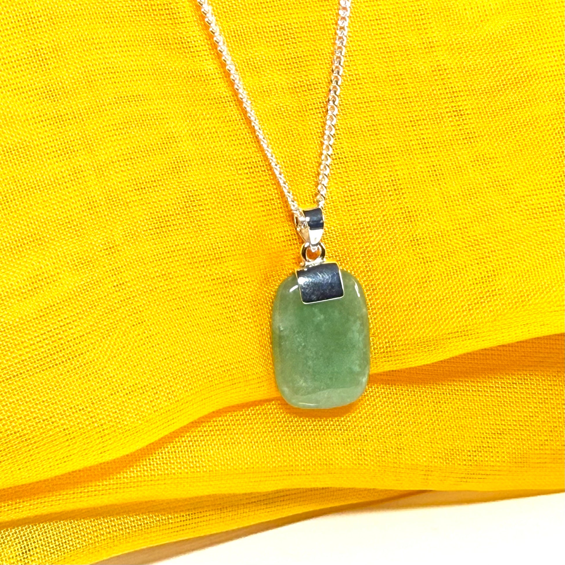 A real green jade necklace cushion shape stone sterling silver chain included losange shaped pendant