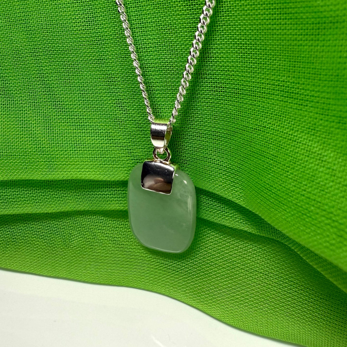 Real green jade necklace cushion shaped silver