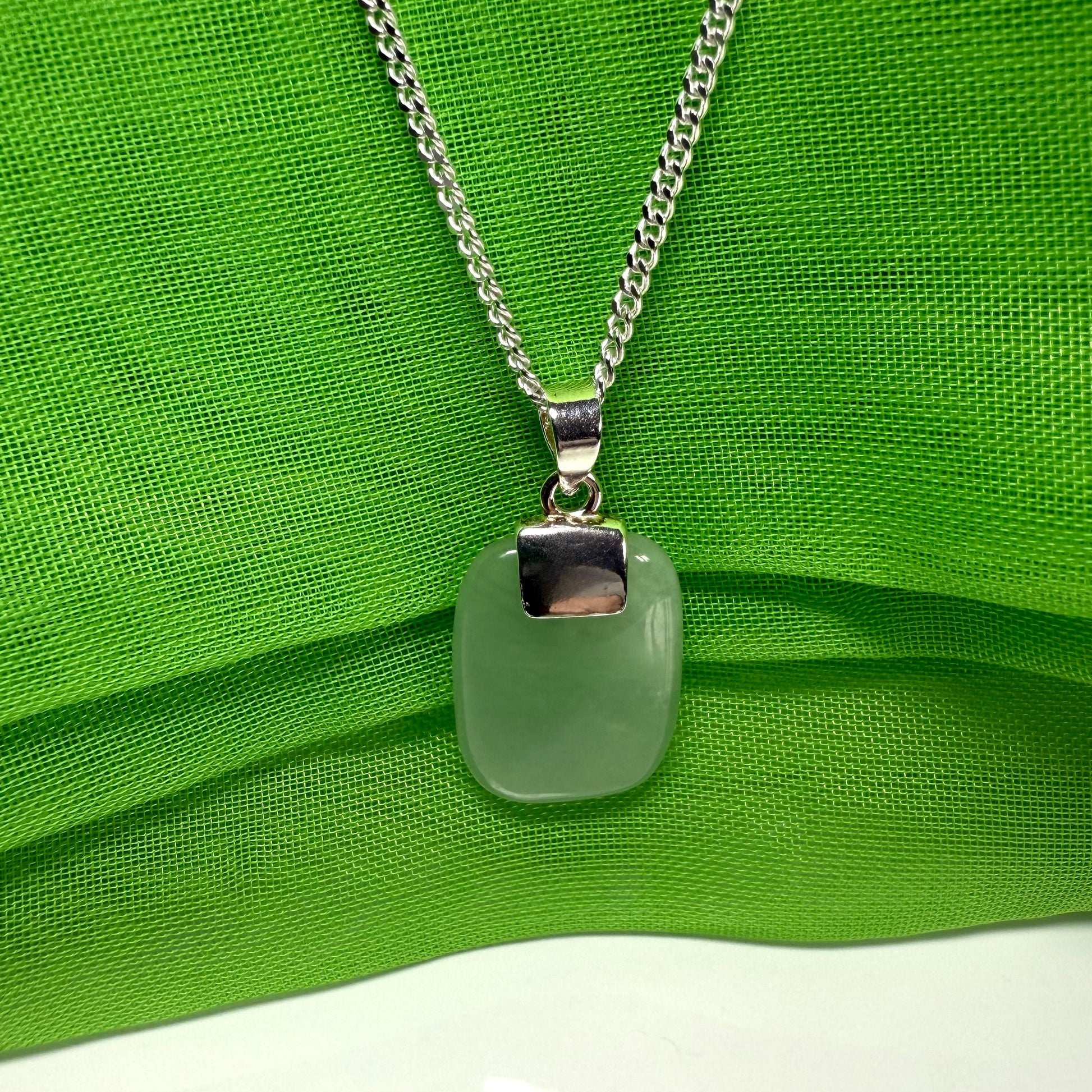 Real green jade necklace cushion shaped silver