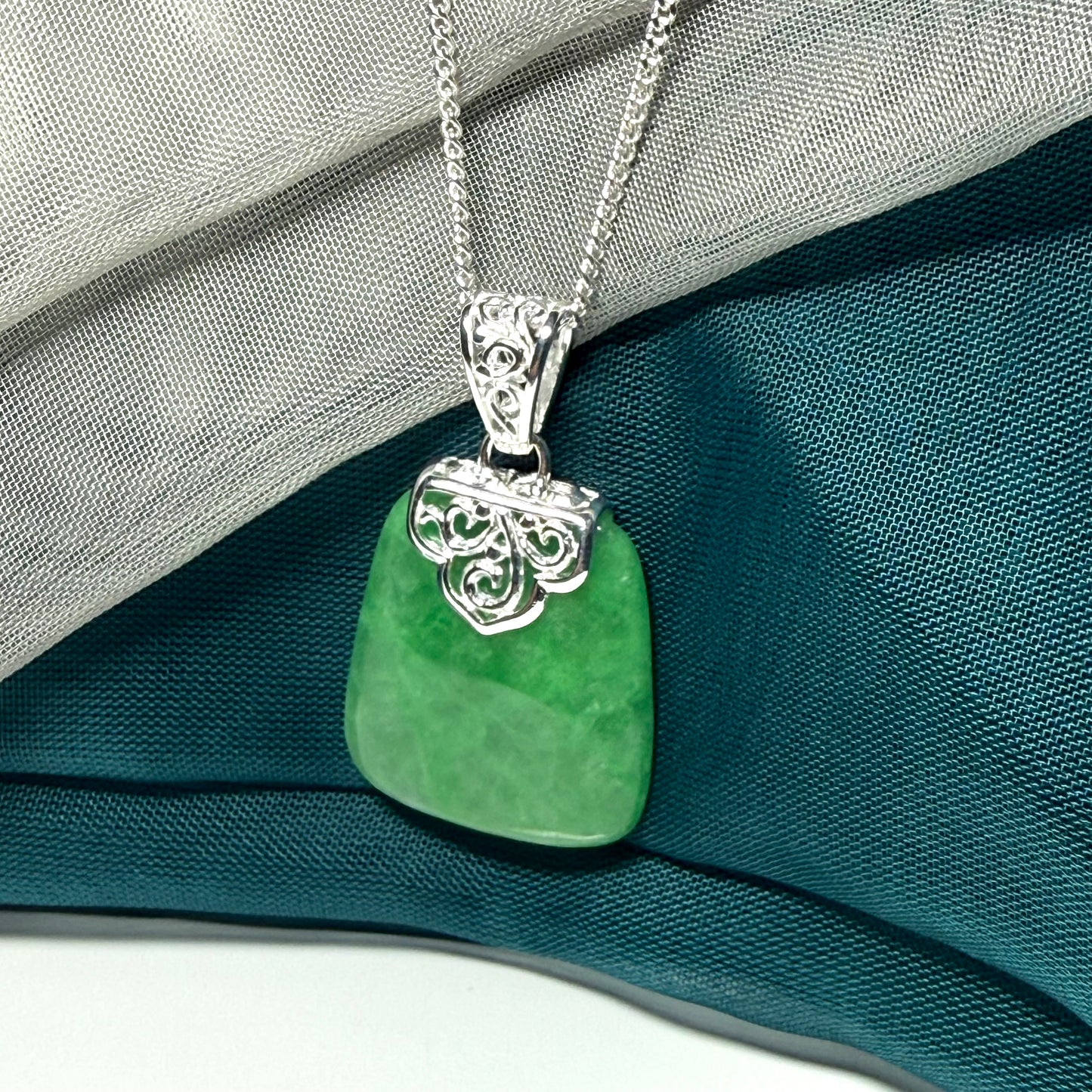 Real green jade necklace large cushion shaped with a solid silver curb chain included sterling silver, truly gorgeous