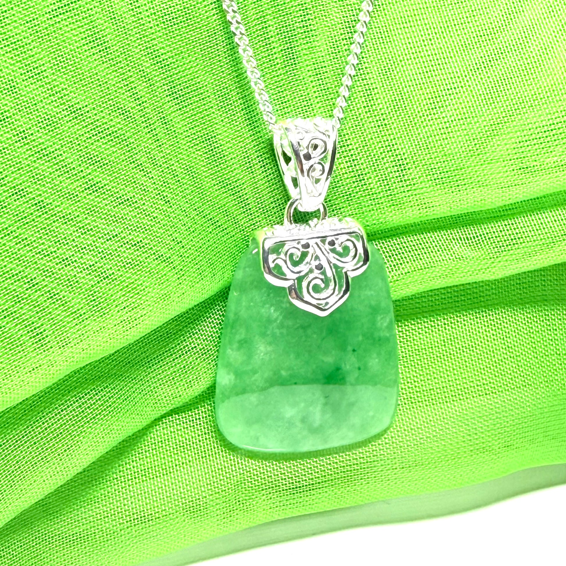 A real green jade necklace silver large cushion shaped, a truly gorgeous pendant