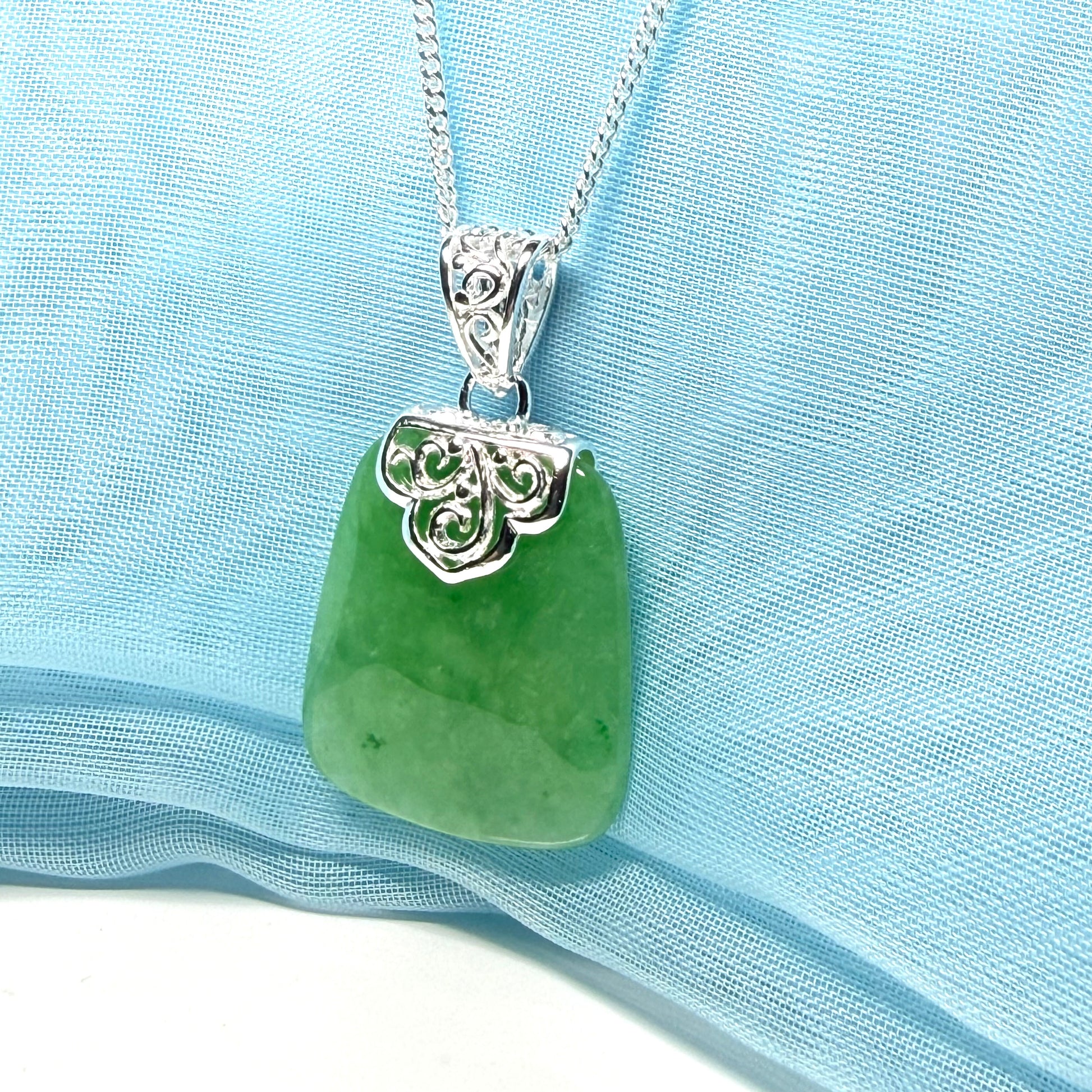 Real green jade necklace sterling silver large cushion shaped including a curb linked type chain