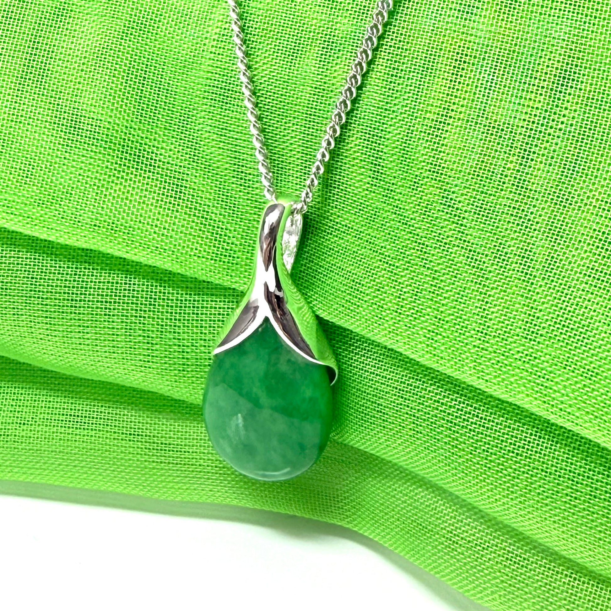Real green jade necklace tear drop shape sterling silver pear shaped pendant with chain