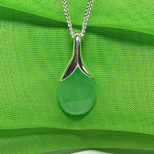 Real green jade necklace in a teardrop with pear shape, a timeless designed pendant with a chain included