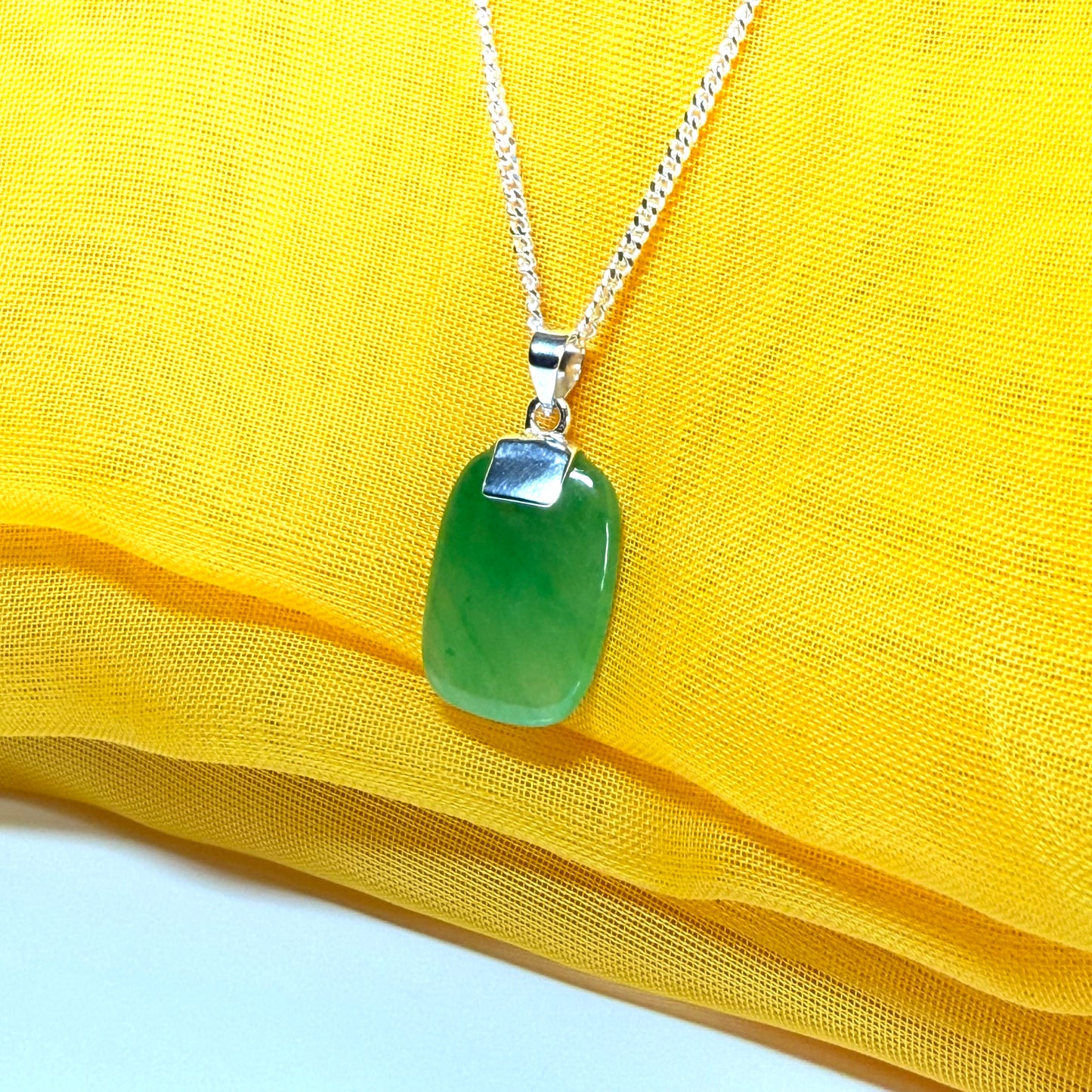 Real green jade pendant necklace cushion shaped silver with a solid chain included, stunning gorgeous