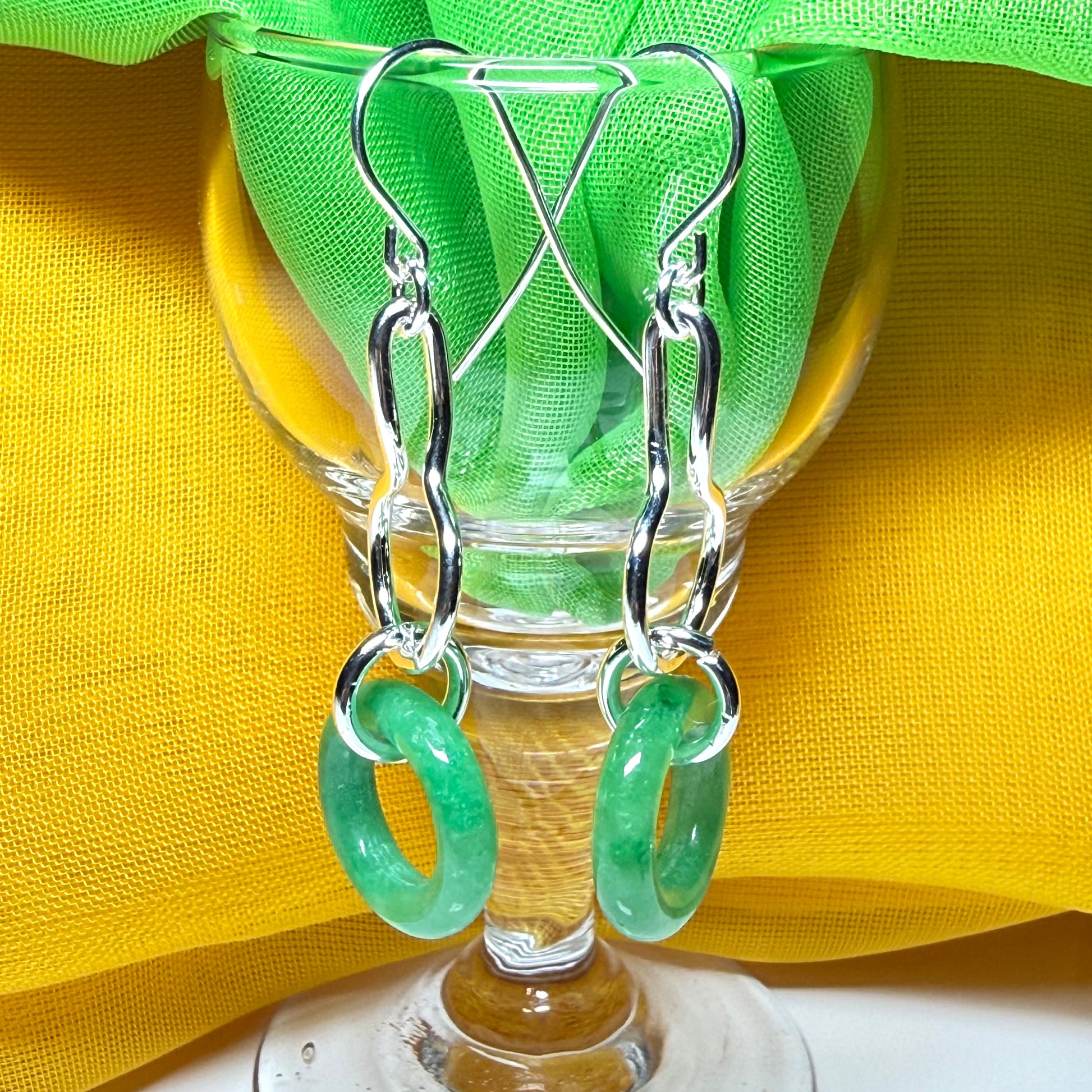 Real green jade sterling silver looped dangling dropped earrings, round in shape