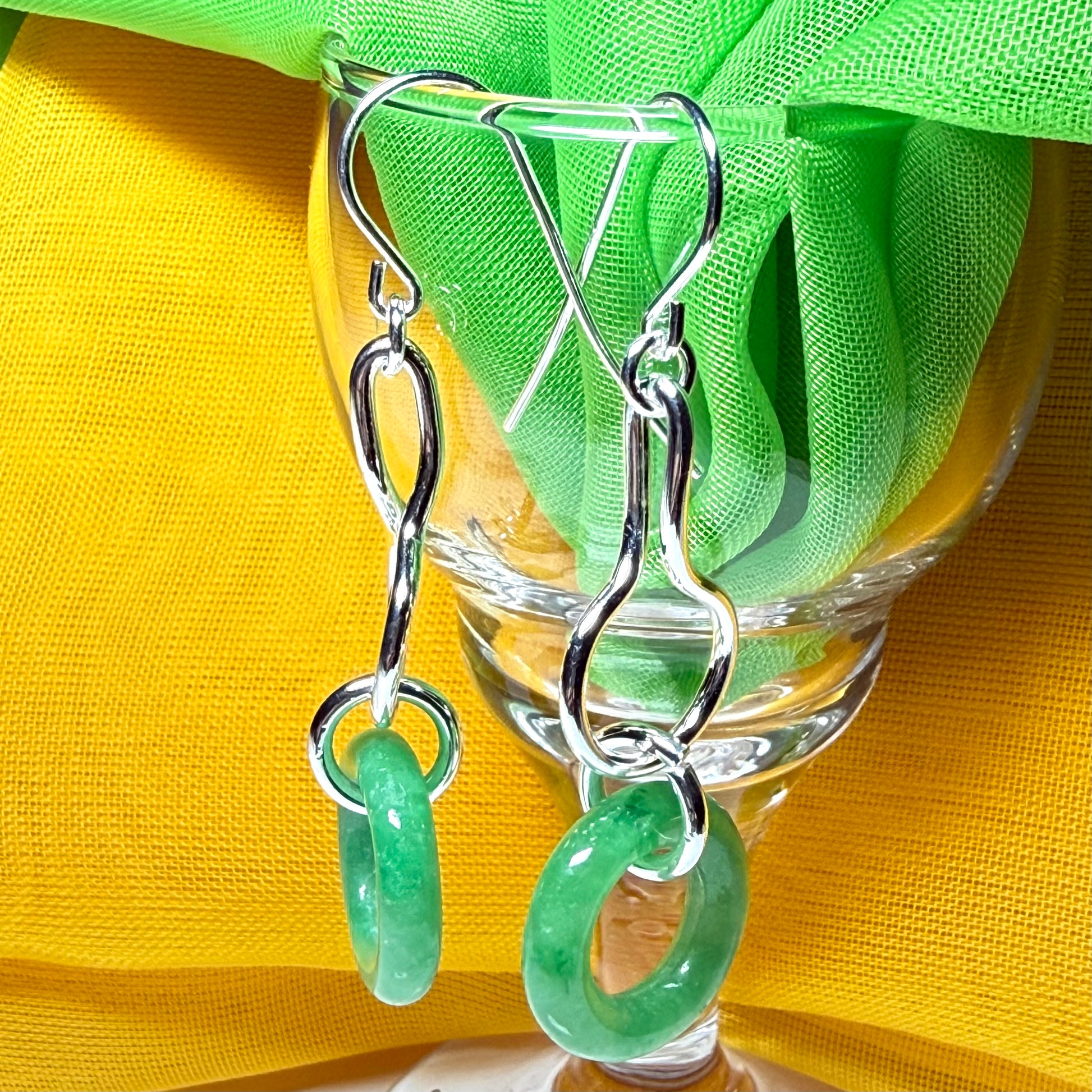 Real green jade sterling silver looped dangling dropped earrings, round in shape