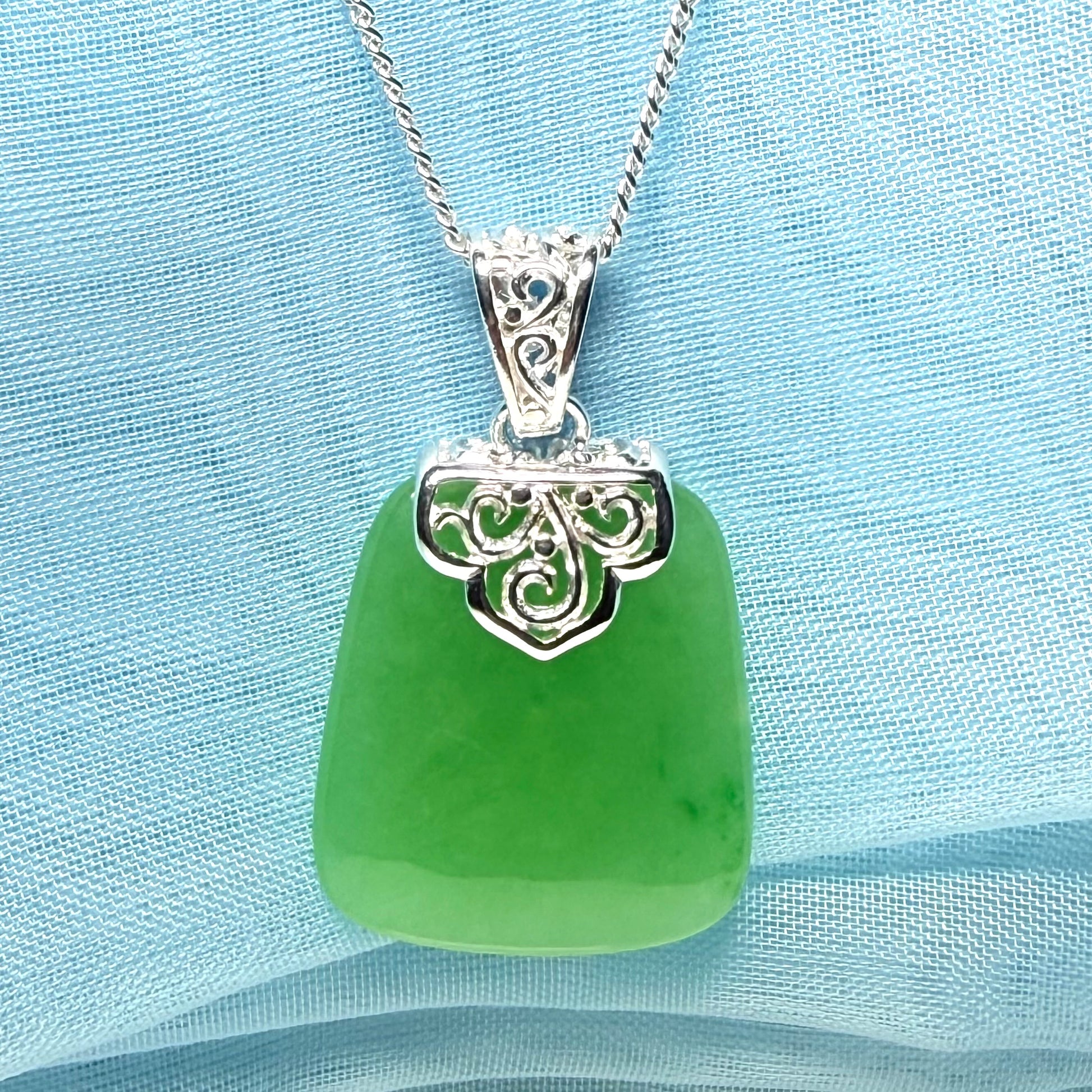Real green jade stone, large cushion shaped necklace, a truly stunning pendant