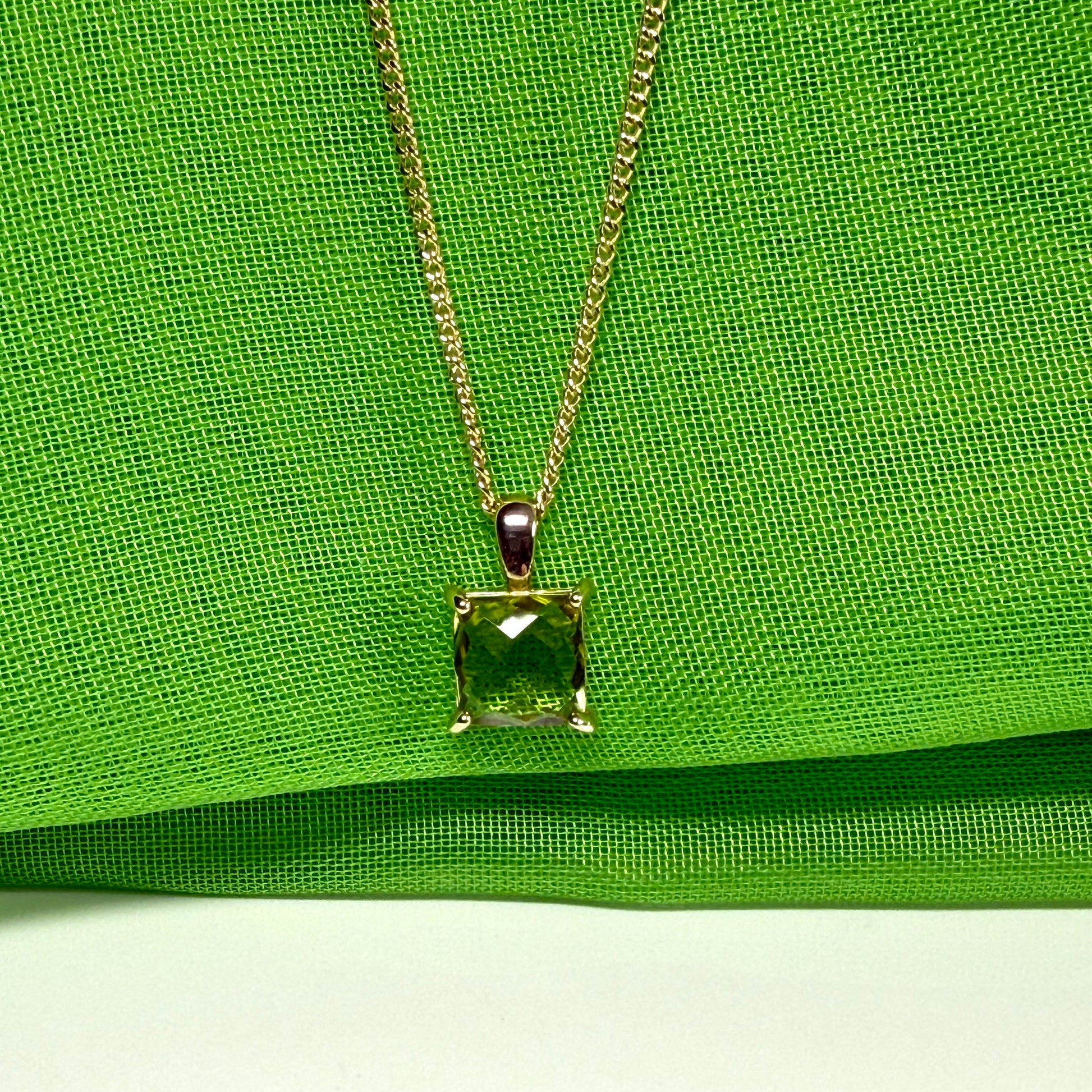 Real green peridot necklace square shaped yellow gold pendant with chain