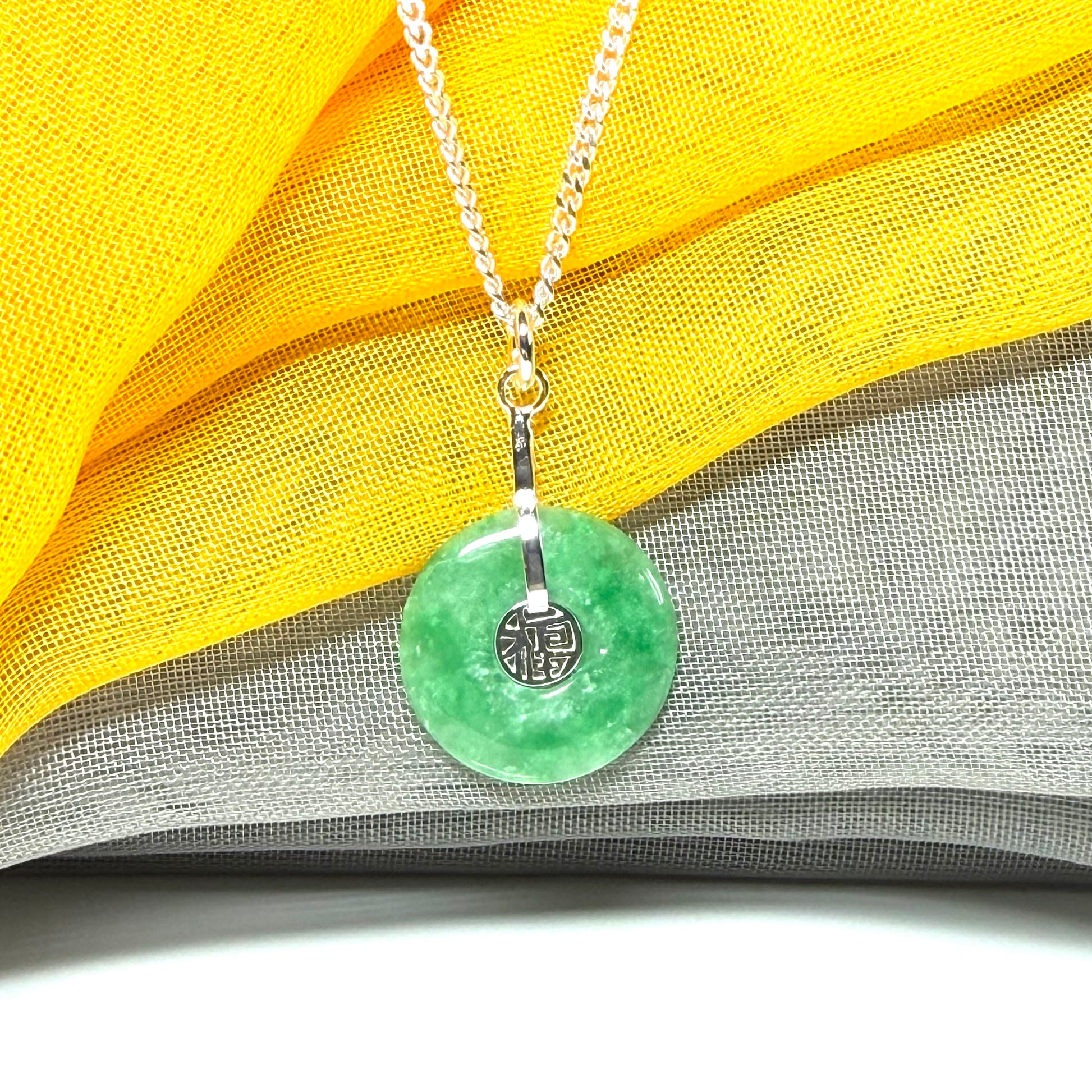 Real green round jade necklace sterling silver pendant, simply stunning