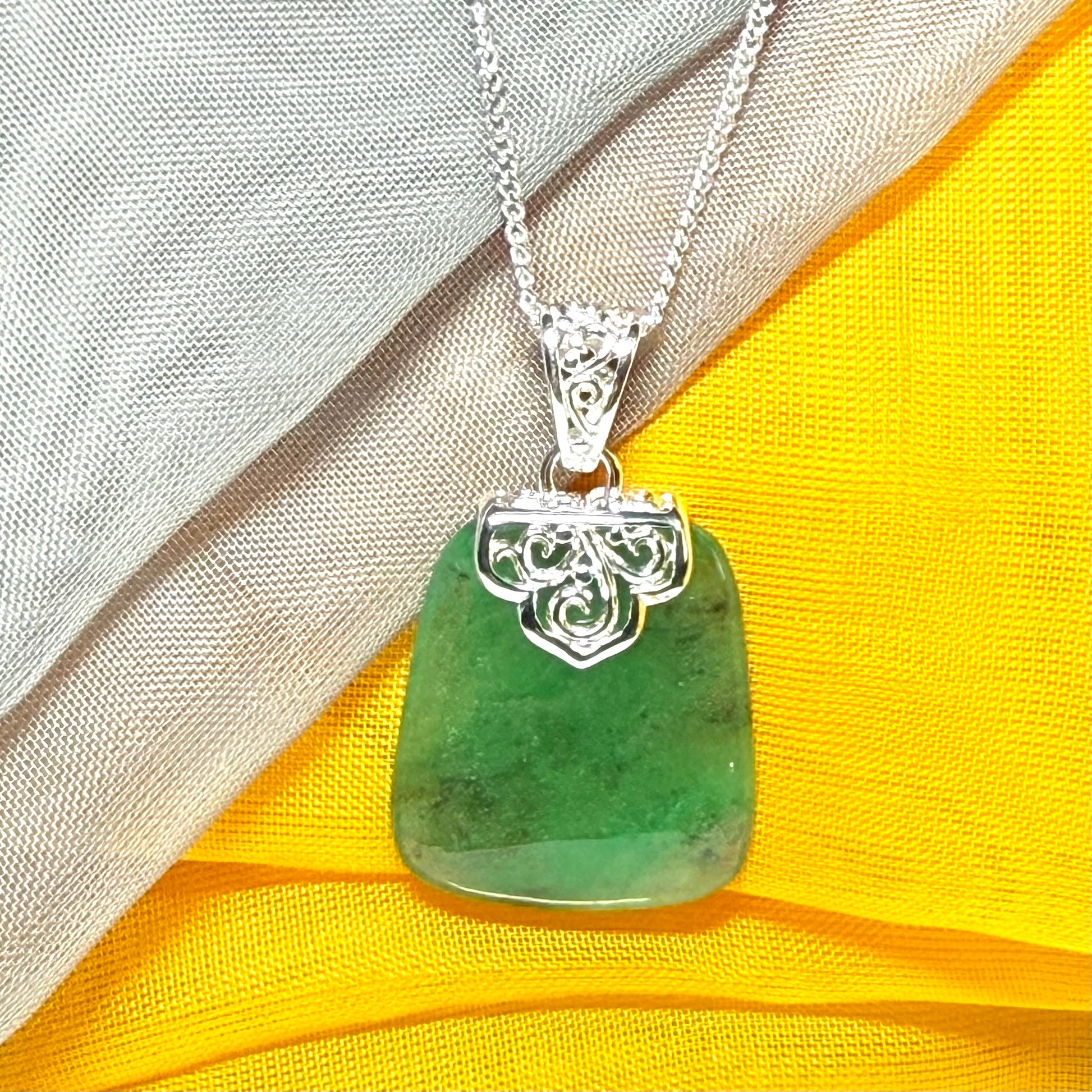 Real jade neck pendant green sterling silver large cushion shaped, a truly stunning necklace