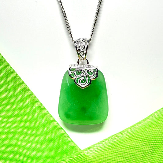 Real jade necklace green sterling silver large cushion shape, an eye opening designed pendant