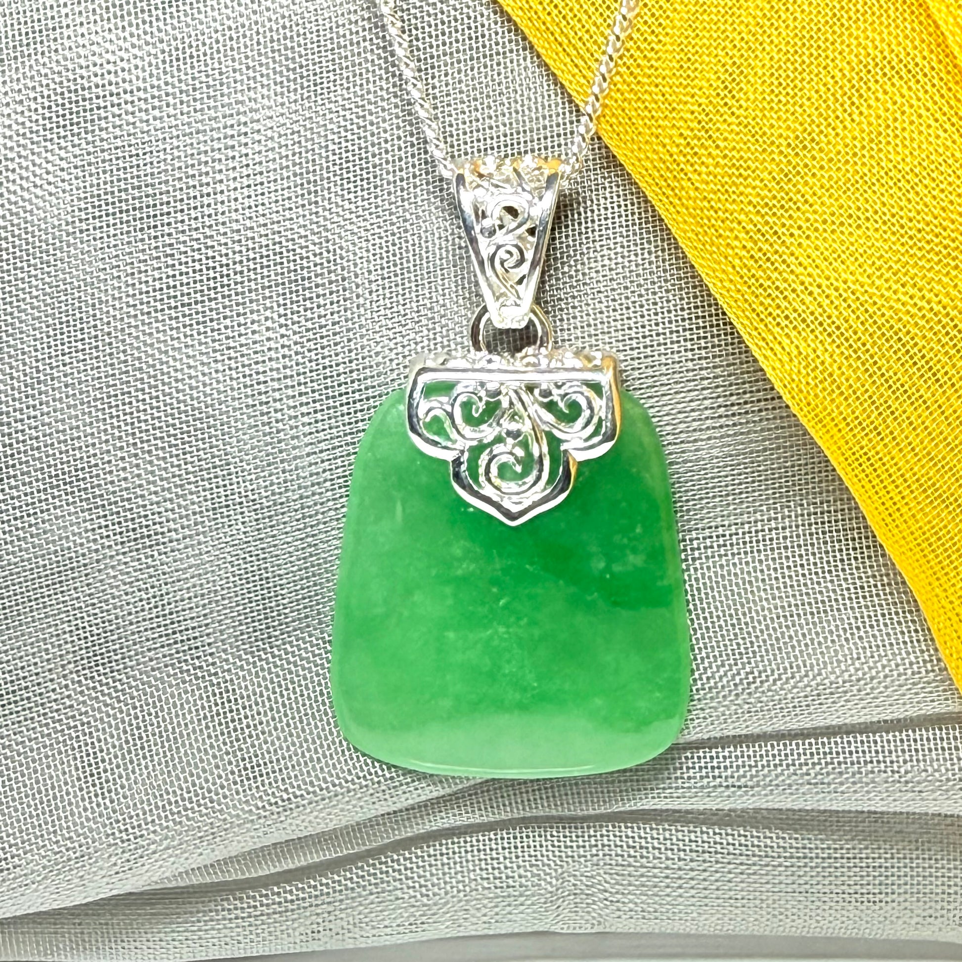 Real jade necklace green sterling silver large cushion shaped, a timeless stunning design