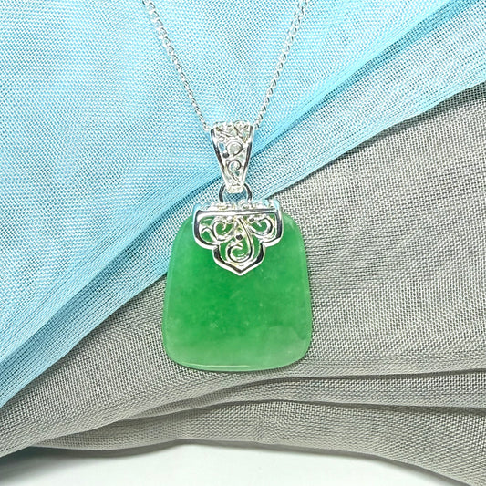 Real jade necklace green sterling silver large cushion shaped, a truly traditional design