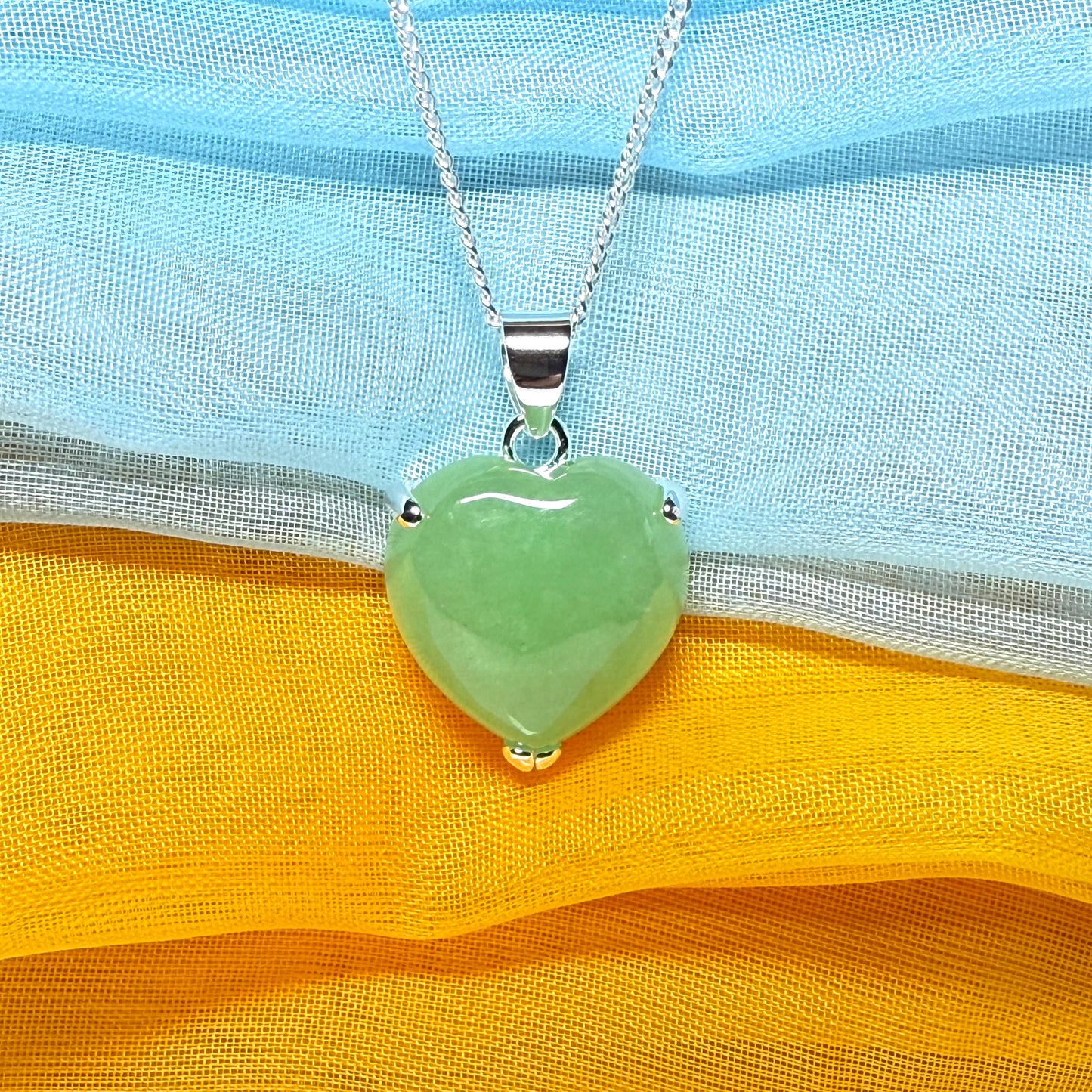 Real jade necklace heart shaped sterling silver love green coloured pendant