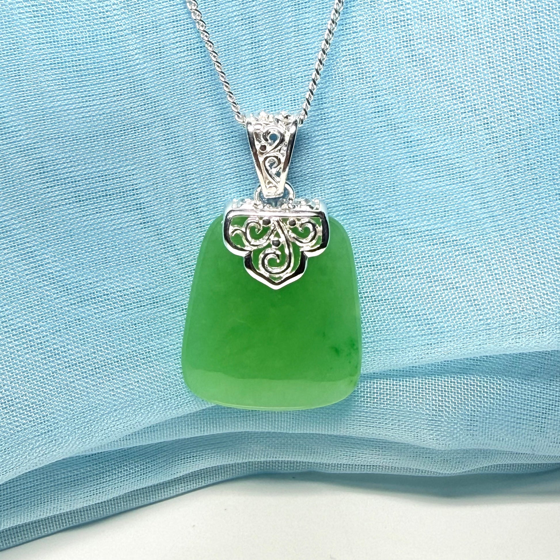 Real green jade stone, large cushion shaped necklace, a truly stunning pendant