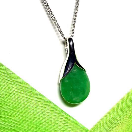 Real light green jade pear shape or teardrop necklace stunning and beautiful pendant design