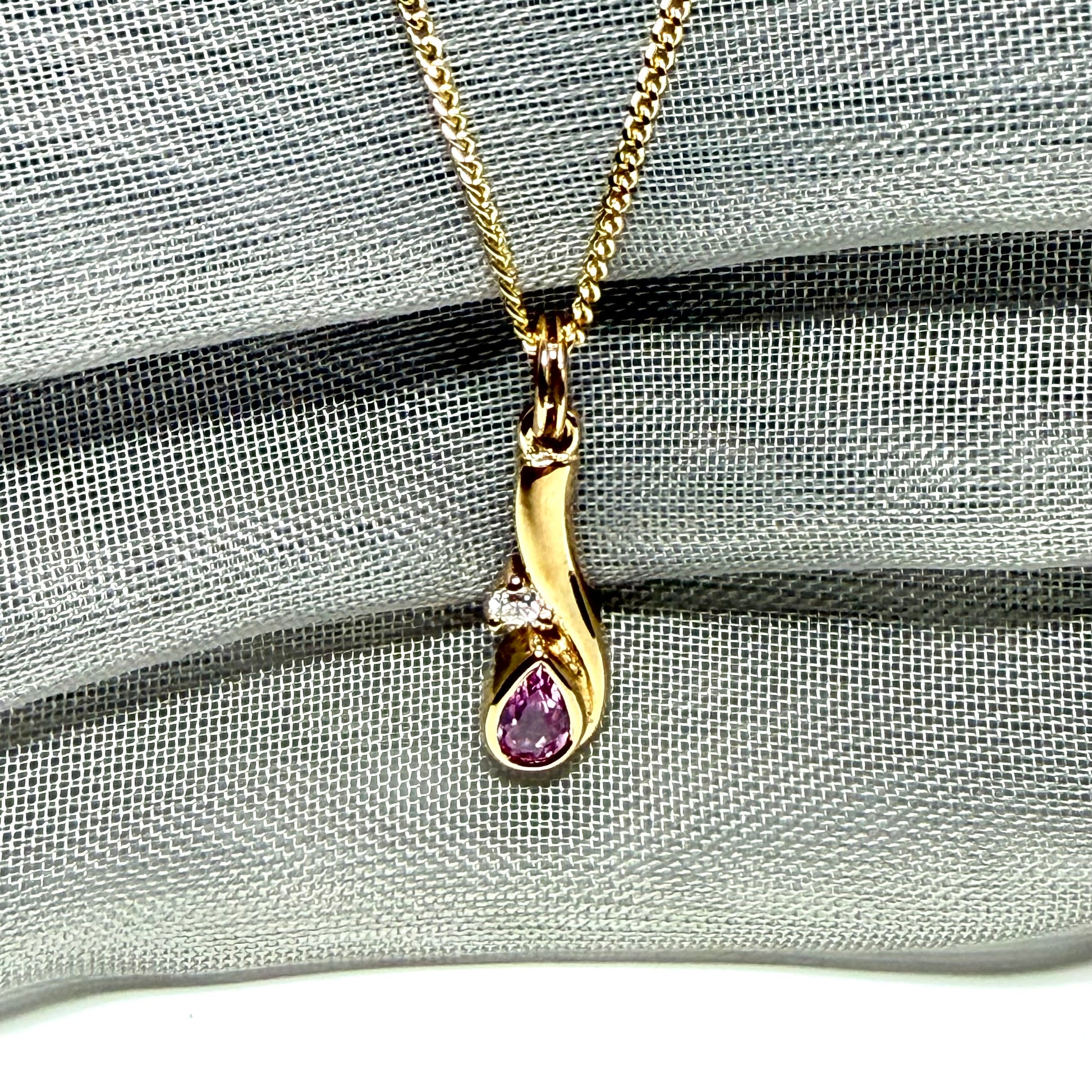Real pink sapphire and diamond necklace yellow gold pendant with a chain included