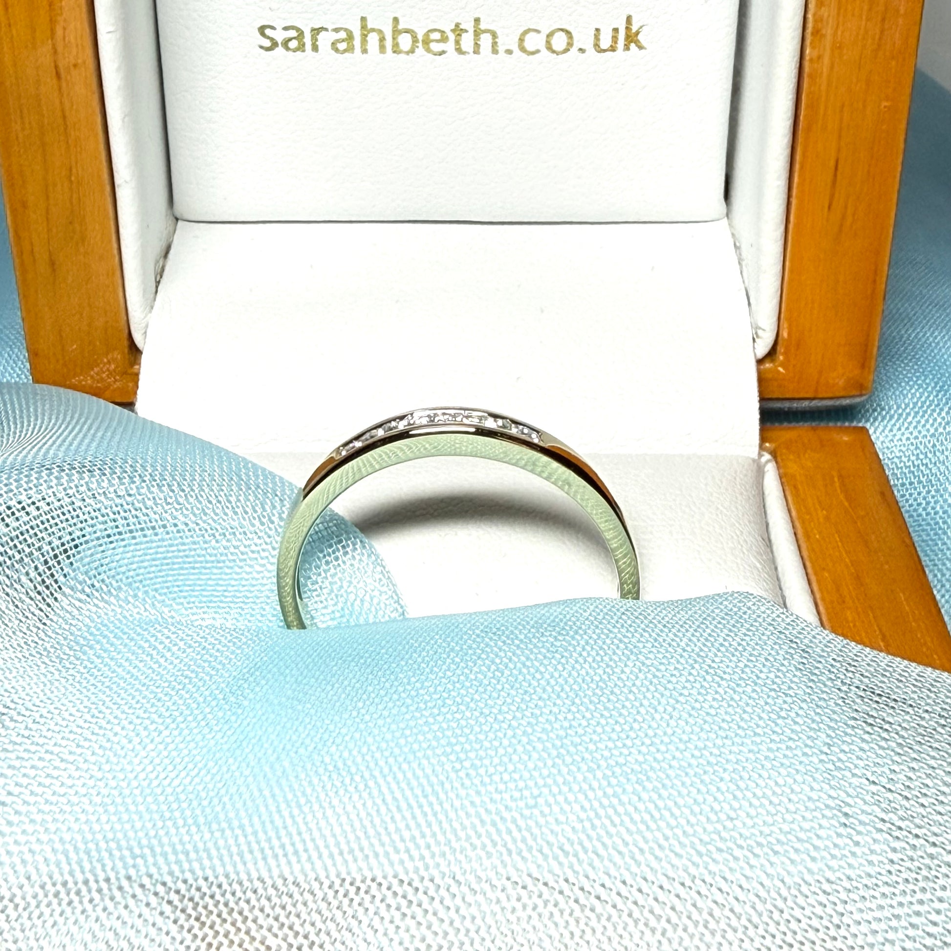 Real round cut diamond channel set eternity ring yellow gold 10 points