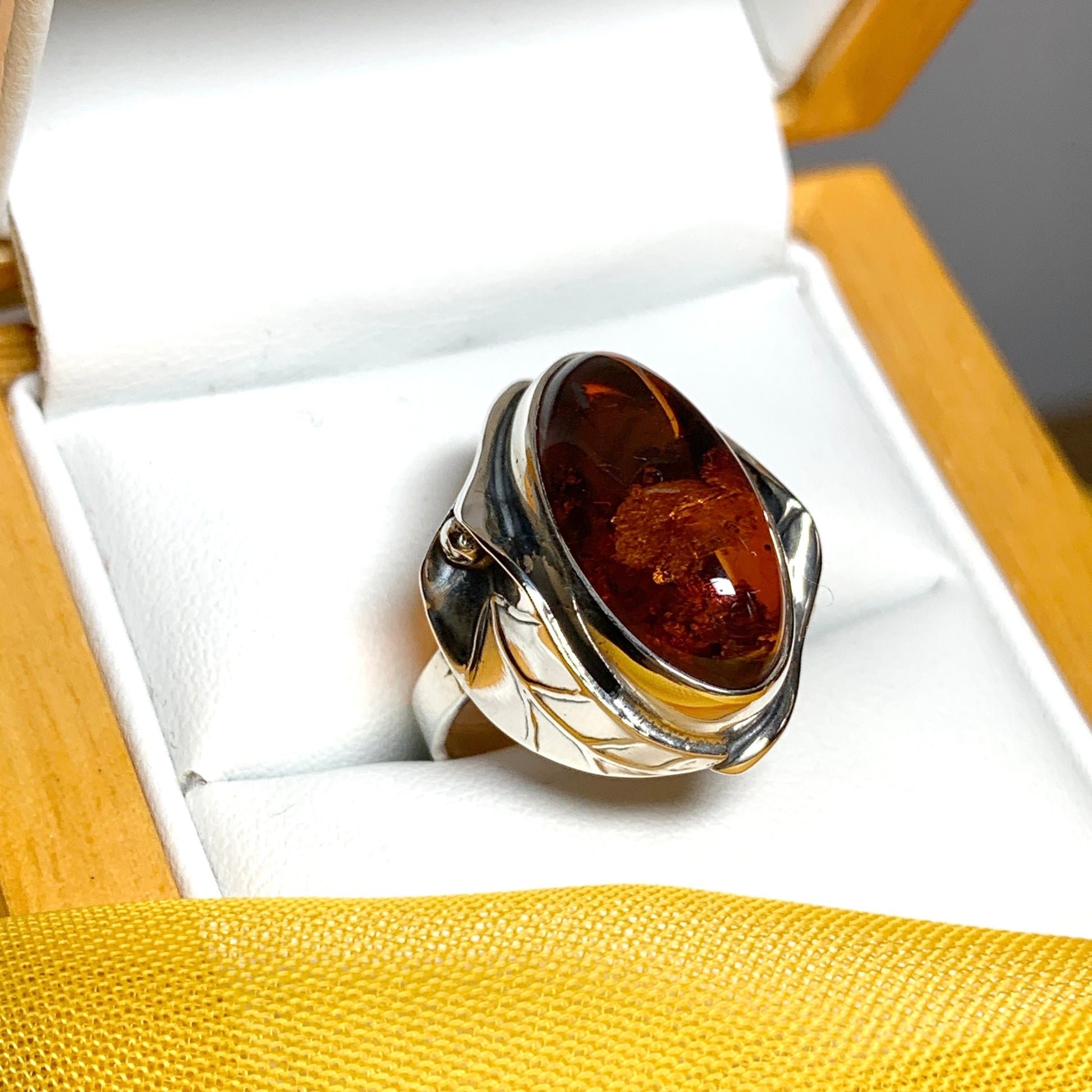 Real amber sterling silver ring oval leaf design