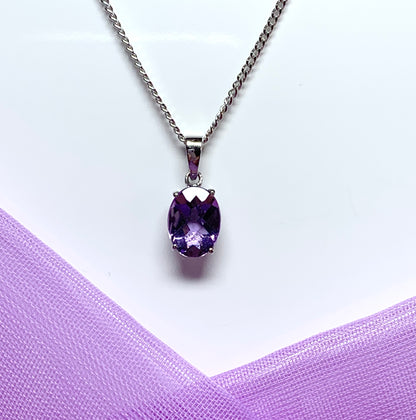 Real amethyst oval purple white gold necklace pendant