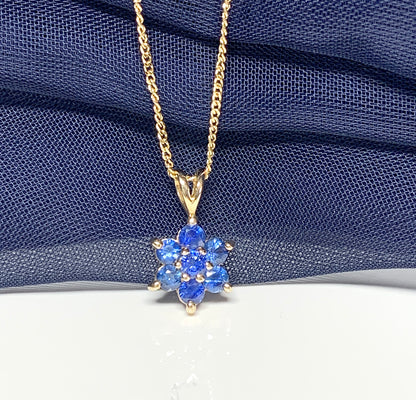 Real blue sapphire daisy cluster necklace pendant