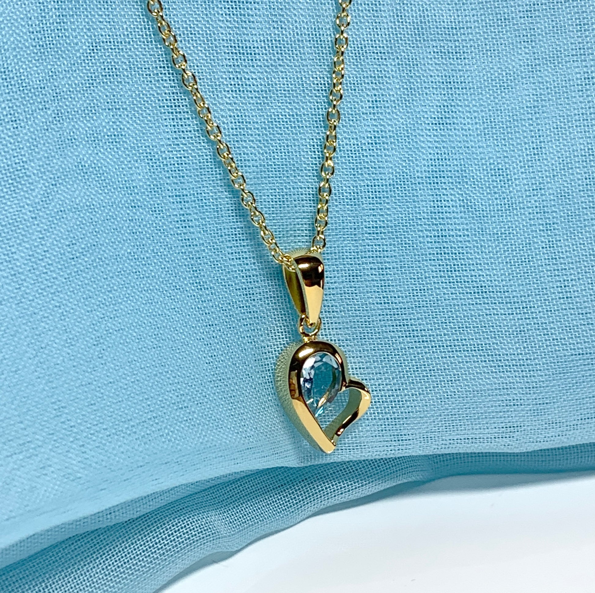 Real blue topaz heart shape necklace pendant sterling silver gilt gold plated