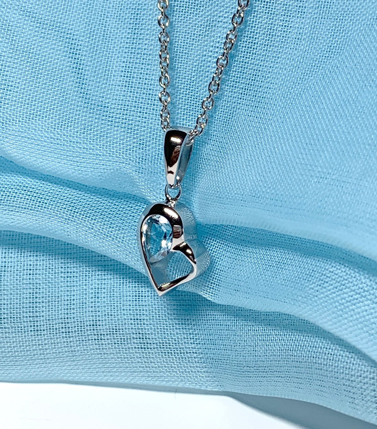 Real blue topaz heart shape necklace pendant sterling silver