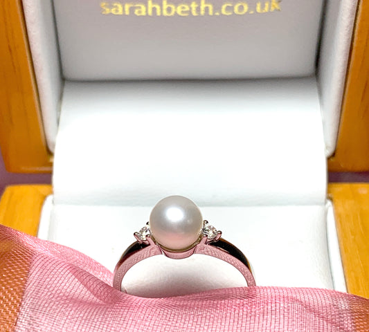 Real cultured pearl and cubic zirconia round dress trilogy ring sterling silver