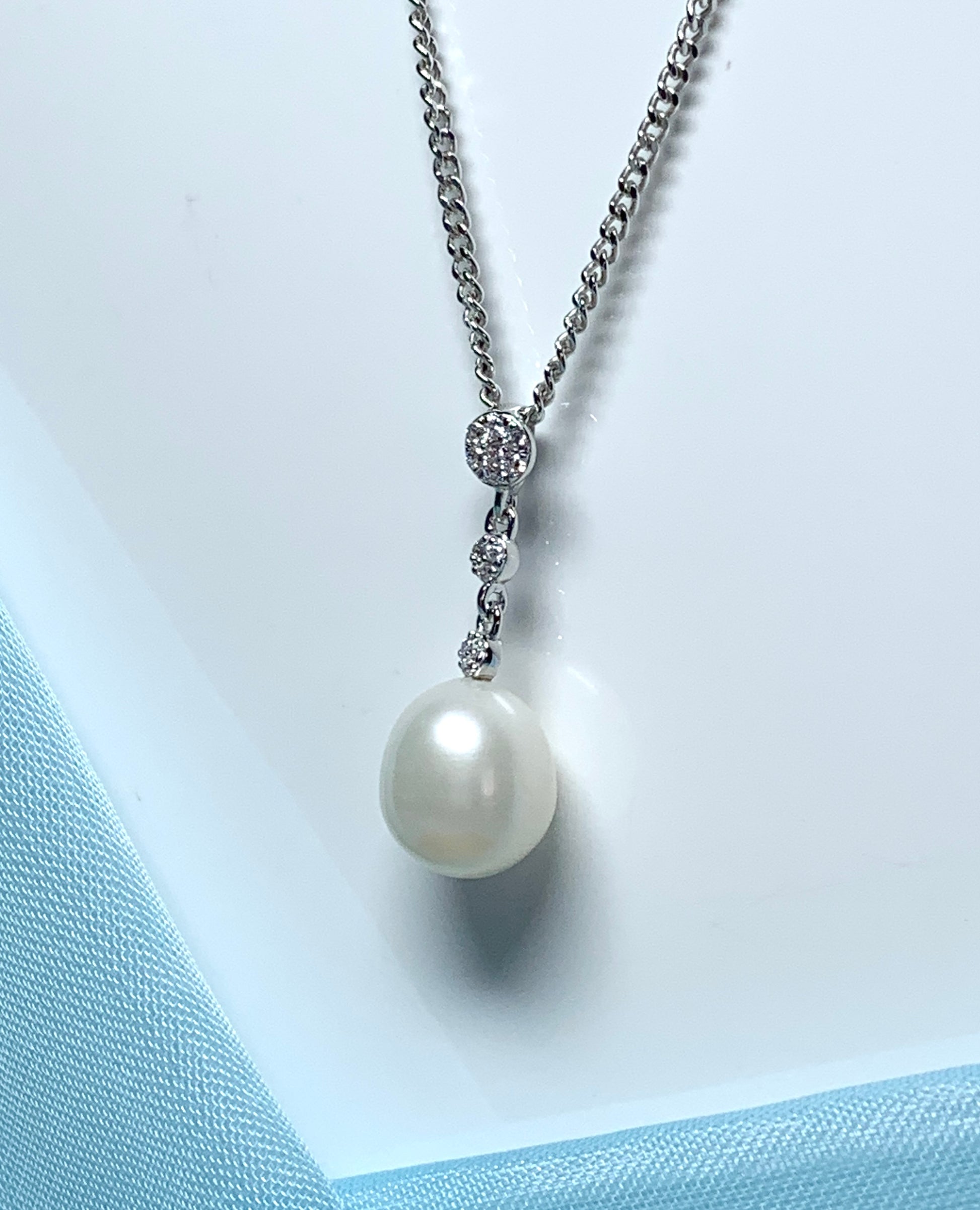 Real freshwater pearl and cubic zirconia sterling silver necklace drop pendant