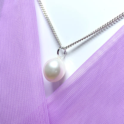 Real freshwater pearl necklace pendant