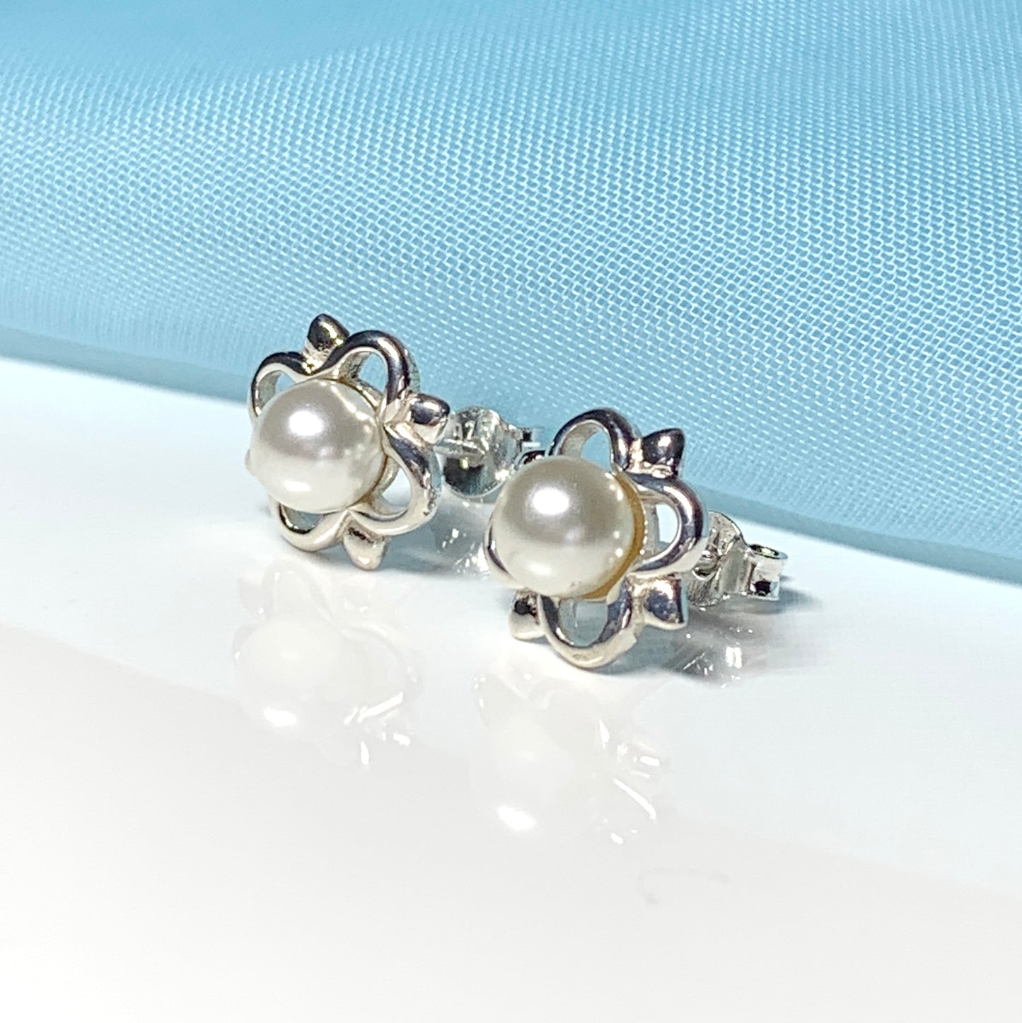 Real freshwater pearl open flower petal sterling silver stud earrings