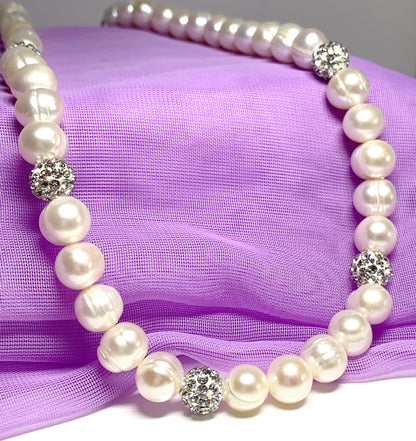 Real freshwater pearl single row necklace with sparkling crystals