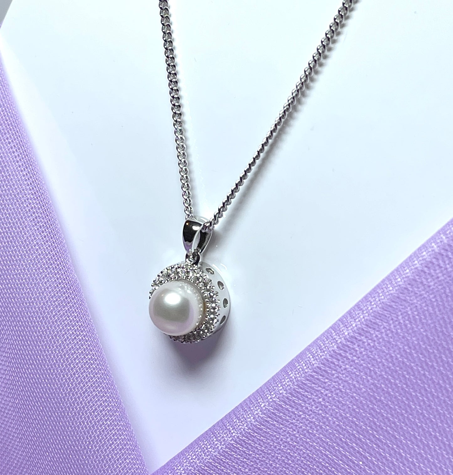 Real freshwater pearl sterling silver round necklace cubic zirconia