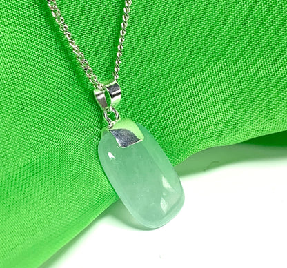 Real green jade cushion necklace