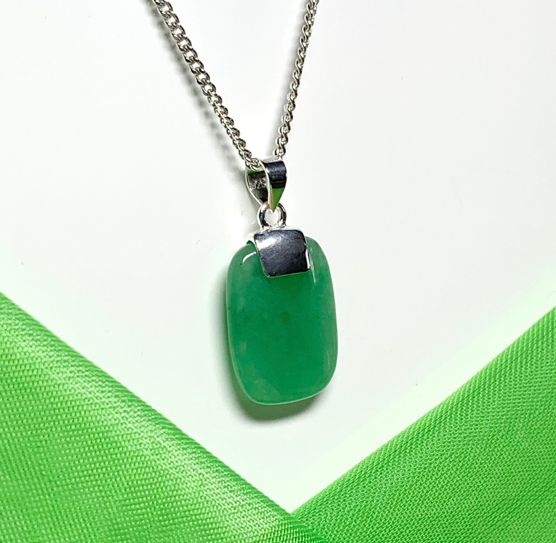 Real green jade cushion shaped silver necklace pendant