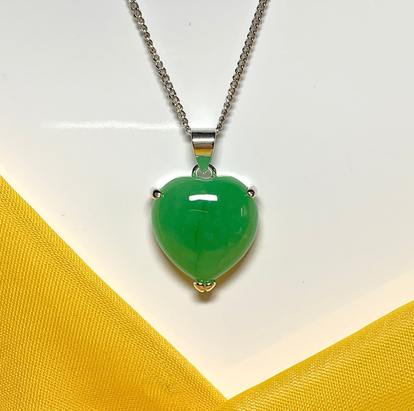 Stunning real green jade necklace heart shaped sterling silver pendant