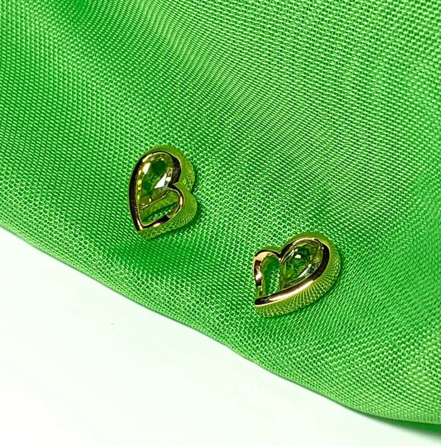 Real green peridot heart shaped stud earrings sterling silver gilt gold plated