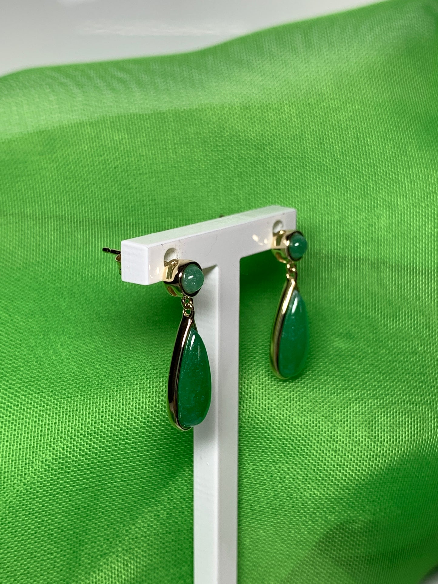 Real jade earrings drop double round and teardrop yellow gold