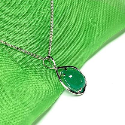 Real jade necklace green pear teardrop shaped pendant white gold