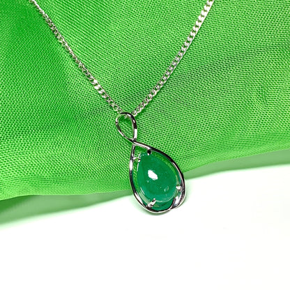 Real jade necklace green pear teardrop shaped pendant white gold