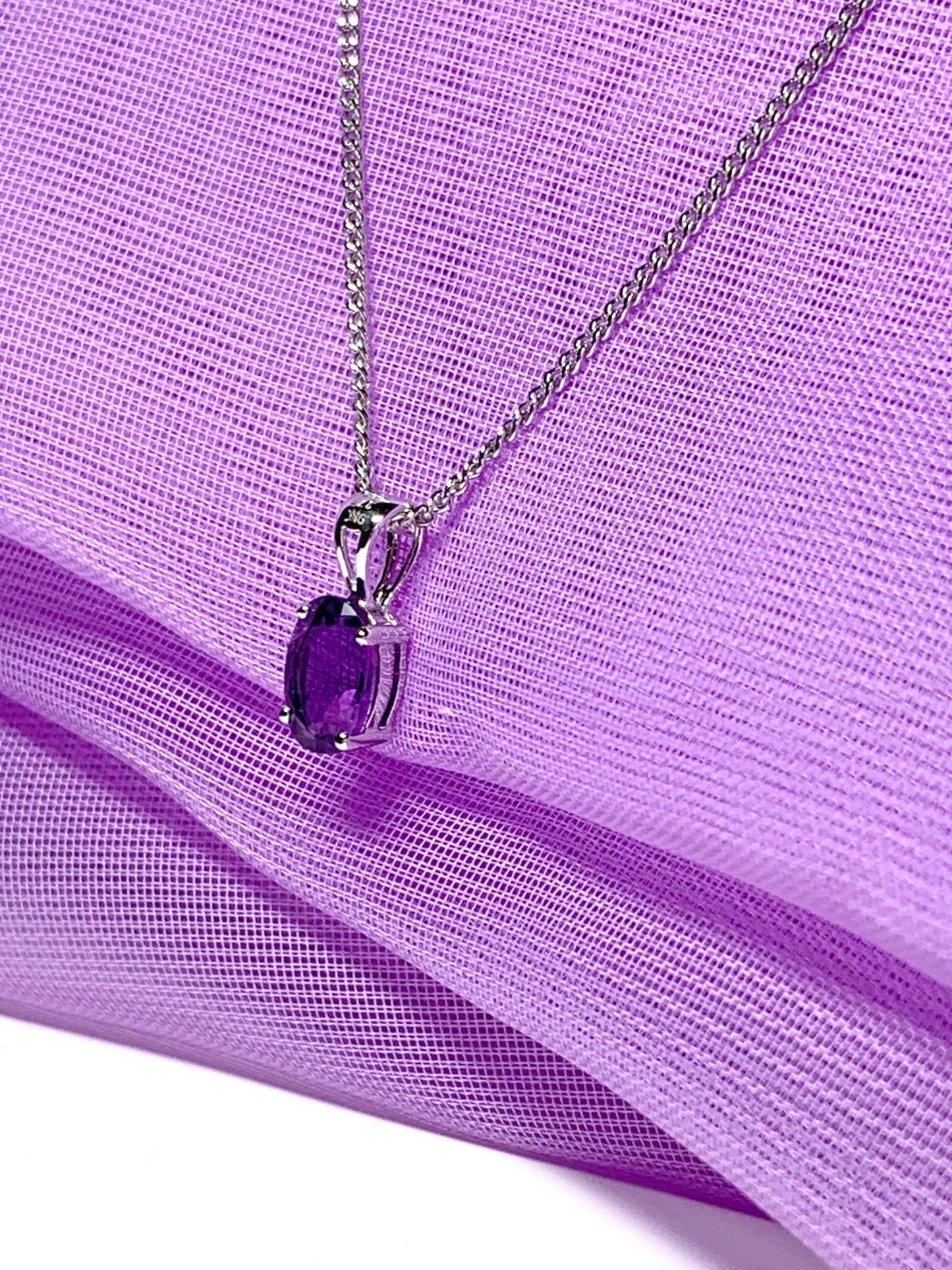 Oval purple amethyst white gold necklace