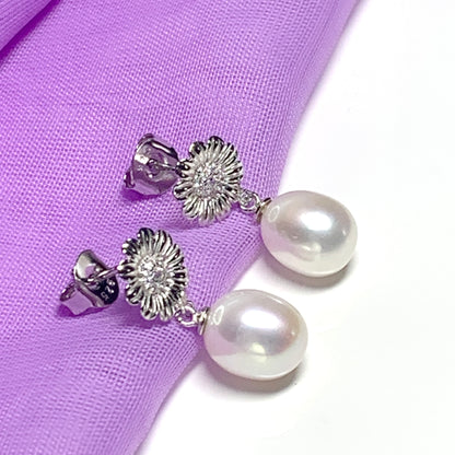 Real freshwater pearl flower sparkling drop earrings