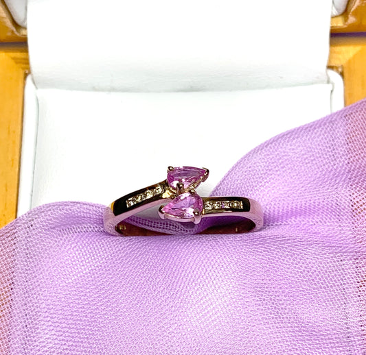 Real pink sapphire and diamond yellow gold dress cocktail ring