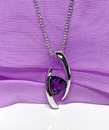 Real purple amethyst necklace pendant triangle smooth rubbed over setting